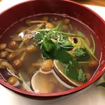 金沢和食 みんなのまなぶ - はまぐり酒蒸し￥800