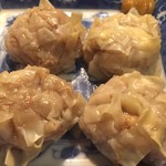 焼鳥 酉たけ - ホワホワの鶏焼売　鶏ひき肉の旨味が存分に楽しめます　やけど注意