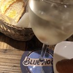 燻製＆ワイン酒場 燻煙Smoke Dining 新宿東口店 - サングリア白