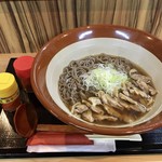 名物！  「特大すり鉢肉そば」