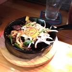 ウトト - エスニックつくね