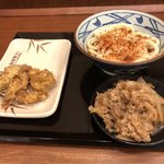 Marugame Seimen - 牛山盛りぶっかけうどん＋げそ天