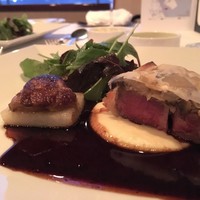 ザ・クルーズクラブ東京 - 国産牛フィレ肉とフォアグラのアンサンブルトリュフソース