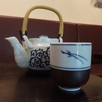 ひつまぶし 備長 - 急須にお茶は有難い