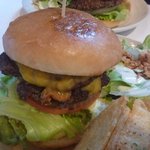 エスビーダイナー コウベ - Ｗチーズバーガー　アップ