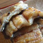 秋保うな貴 - 白焼き断面