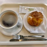 カフェ・ディ・フェスタ - マンゴーシュークリーム 2017/06/01