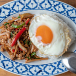 Gapao rice/Stir-fried chicken with holy basil on rice