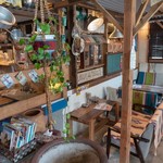 アジアン食堂 シロクマ - 