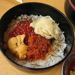 おたる政寿司 ぜん庵 - 海鮮二段重(丼)