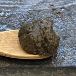 寿司栄 - ◆自家製蟹味噌・・2時間寝られたそうですが、蟹味噌の旨みが口に広がり絶品。もっと頂きたいくらい。