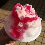 氷屋ツルミセイヒョウ - いちごミルク・小カップ(150+50円)