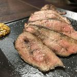 牛たん堂島精肉店 - 