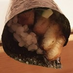 鮨 志の助 - うなきゅう巻