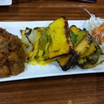 コルカタカフェ　ケバブ　ビリヤニ - 副菜