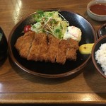 とんかつ富義 - トンカツAロース定食