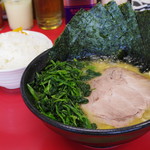 Hifumiya - ラーメン、海苔、ほうれん草