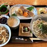 わいたの庄 - そばとろ膳 １３８０円