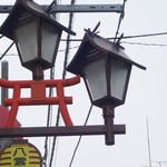 讃岐うどん 條辺 - （2018/6月）通りの外灯がオシャレ