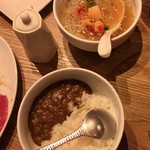 うしごろバンビーナ・カルボーネ - うしごろカレーと特選冷麵。※各１人前