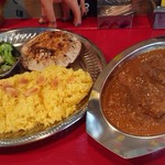 チャイカフェ バガヴァッド - 鶏手羽元のジンジャーカレー