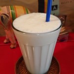 チャイカフェ バガヴァッド - 塩ラッシー