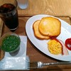 ウナウ カフェ アンド キッチン