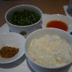 パーコー麺の薬味です
