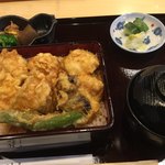日本料理 味蕾 - ふぐ天丼  980円