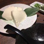 jidorikoshitsuizakayatorikku - 絶品豆腐600円