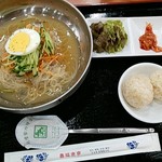 Hammig A - 冷麺　800円(税込)