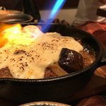 肉匠豊乃 - ●豊後牛肩ロースのホロホロ煮込み
「炙りチーズソース