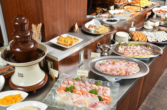 展望レストラン メープル 中佐世保 バイキング 食べログ