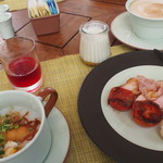 River Cafe & Terrace - 