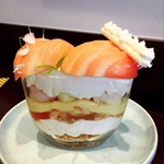 ライフ イズ スイート - ハートパフェ横から