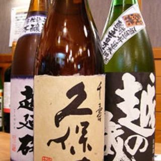 Carefully selected local sake goes well with home-cooked meals ◎ Enjoy a drink that gives you a taste of the season