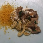 サンタキアラ - 三河湾渡り蟹に合わせた開田高原のハナビラ茸、カラスミと平打ち麺トルネッテ