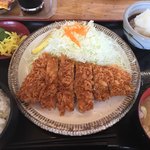 三軒家 - ロースカツ定食 ¥700