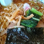 ラーメン工房醤油亭 - ラーメン(大盛り) 650円