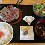 Buta Suteki Juujuu - 豚タンステーキ鉄板定食