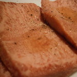 焼肉 山水 - 23年8月　あちき的オススメ　厚切りタン塩