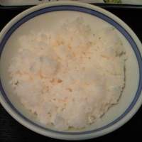 浅草 魚料理 遠州屋 - 近海生まぐろぶつ切定食 670円 のご飯(お替り自由)