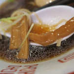 中華そば しば田 - チャーシュー・メンマ喰らう