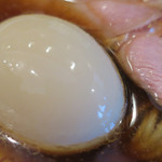 中華そば しば田 - 中華そば・味玉　ズームアップ