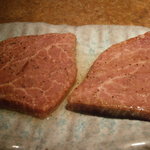 焼肉 山水 - 23年8月　山水ステーキ（ヒレ）　全景