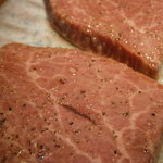 焼肉 山水 - 23年8月　山水ステーキ（ヒレ）　アップ