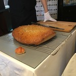 ウシマル - 焼き上がったフォカッチャ