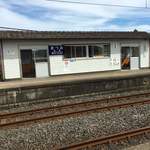 ウシマル - 松尾駅ホーム