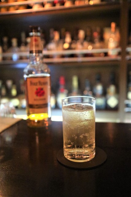 ショットバー ディスティニー Shot Bar Destiny 上大岡 バー 食べログ