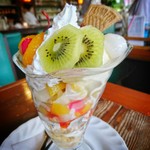 ワールドコーヒーショップ - 抹茶パフェ［¥730］